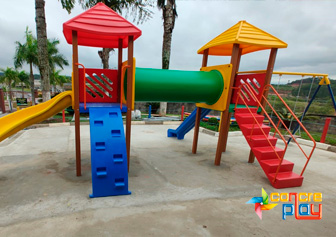 Playground Madeira Plástica MG25